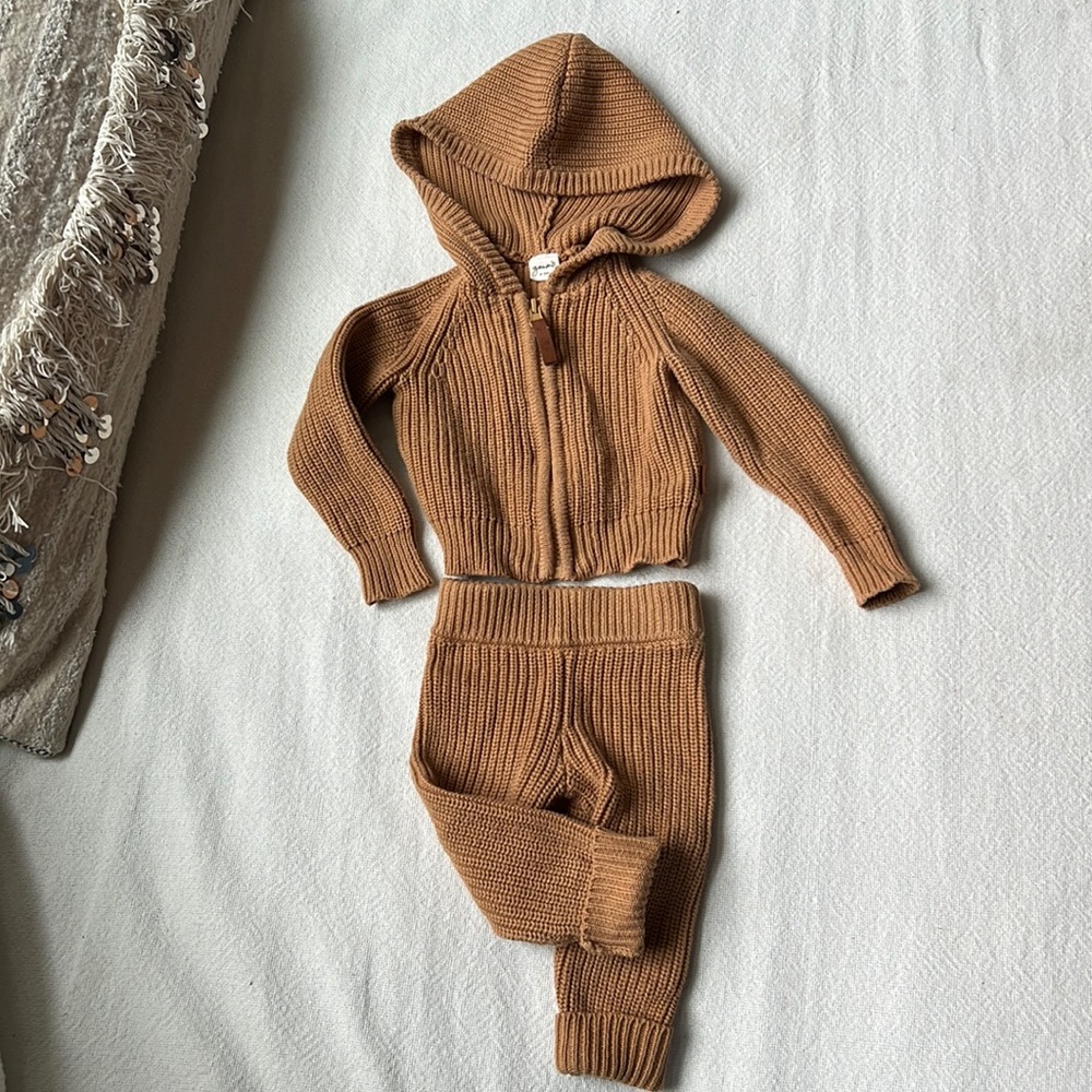 Goumi Kids Knit Hoodie and Pant Set